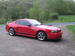 Ford Mustang Mach 1 2004
